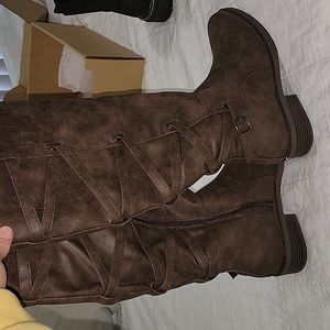 Carly brown tall boot sz9